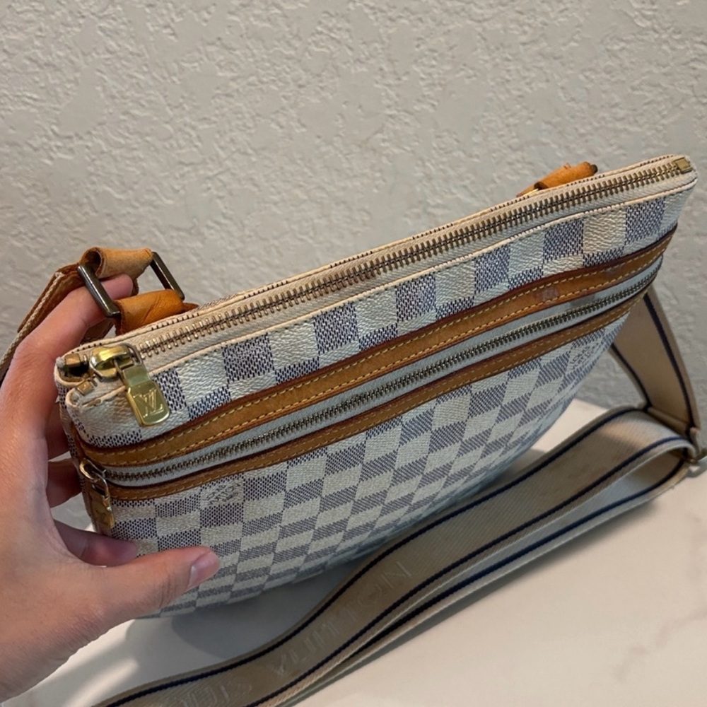 Louis Vuitton Azur Bosphore White Damier Crossbody Bag - Picture 12 of 15